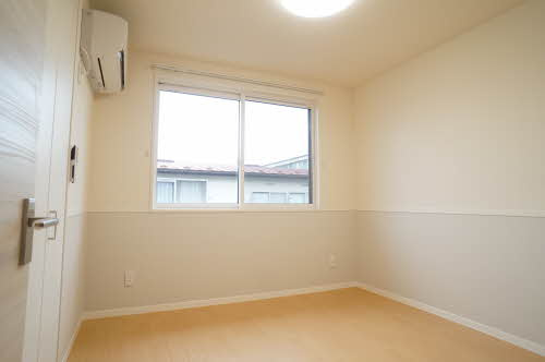 Ｌａ　Ｍａｉｓｏｎ　ＮＯＡ （ラ・メゾン　ノア）の洋室