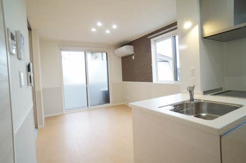 Ｌａ　Ｍａｉｓｏｎ　ＮＯＡ （ラ・メゾン　ノア）の居間・リビング