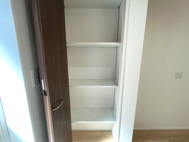 廿日市市対厳山二丁目　№35779の収納|パントリー
食品をたくさん
ストックできます。