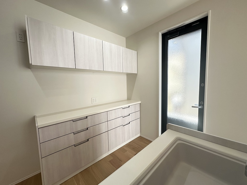 岡山市南区南輝　新築建売住宅のキッチン