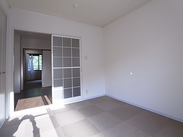 神戸市兵庫区平野町字天王谷東服山のアパート