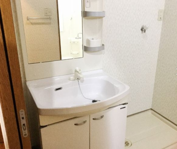 【洗面所】 | カンターレ鶯谷Ⅱ番館 | ※イメージ　同物件別号室の写真