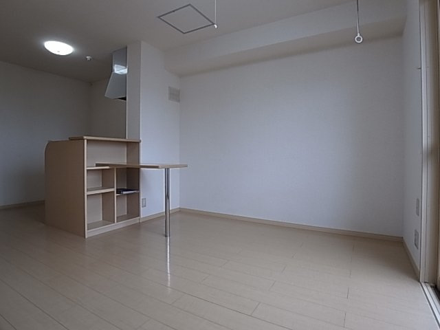 神戸市北区山田町小部字戸口谷のアパートの内装