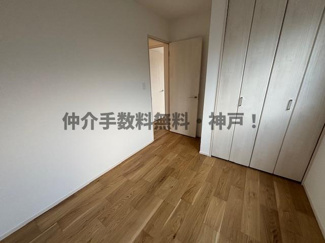 【洋室】 | 神戸市西区狩場台1丁目　新築戸建1号地　仲介手数料無料！ | 落ち着いた色調の洋室です