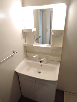 【独立洗面台】 | スクウェア･ヒル Ｃ | 洗髪洗面化粧台