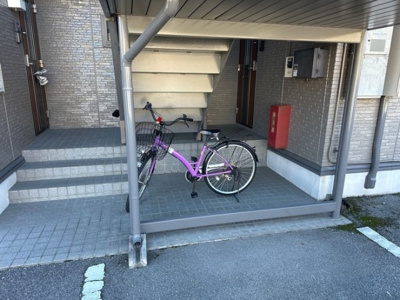 【その他共用部分】 | イーストヒルズ 壱番館 | 駐輪場