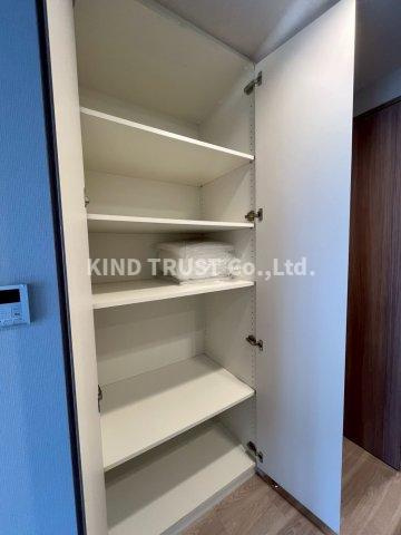 レジェイド南森町の収納|大きなスペースがあり、収納には困りません