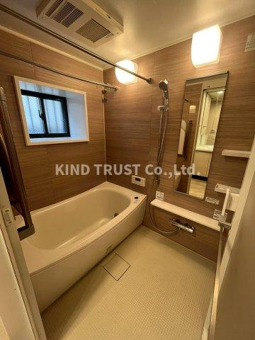 レジェイド南森町の浴室|コンパクトで使いやすいお風呂です