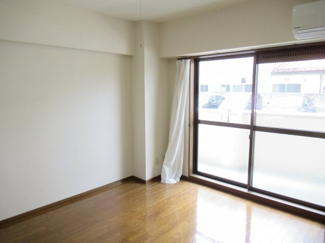 ラ・フランスマンション本町の居間・リビング|サンプル写真になります。