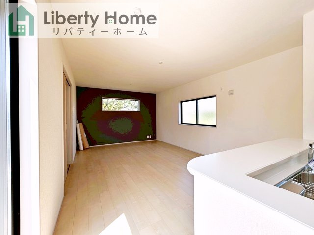 高萩市島名8期　新築戸建の居間・リビング