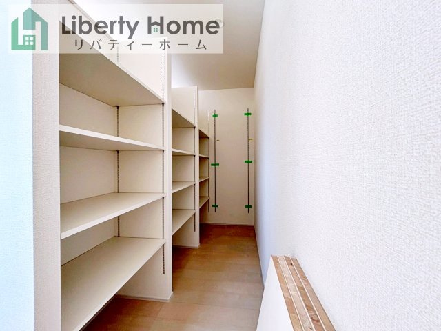 高萩市島名8期　新築戸建の収納