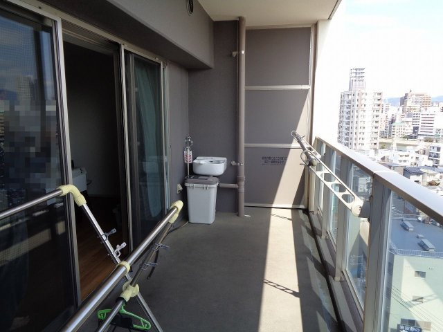 【バルコニー】