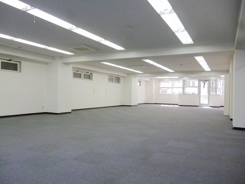 ヒロ四谷ビルの内装