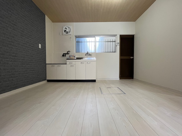 大阪狭山市東野西貸家　　の居間・リビング
