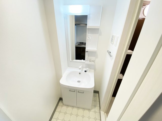 【洗面所】