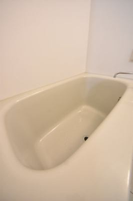 【浴室】 | プレコートオカダ