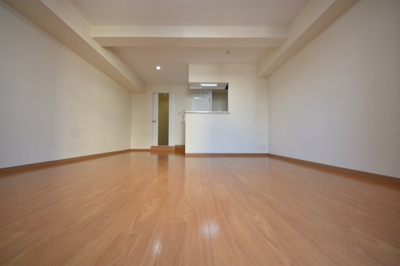 【洋室】 | プレコートオカダ