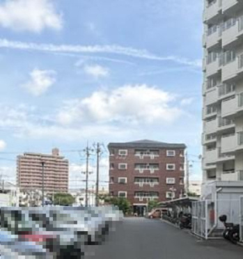 香里グランド日光ハイツの駐車場|■物件内覧・資金計画相談・住宅ローン相談、リフォーム相談、お問合せ受付中■
※当日・翌日のご内覧、ご相談はお電話でのお問合せがスムーズです！
