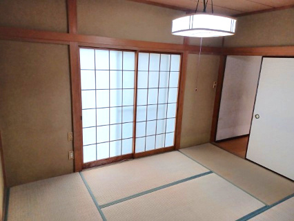 東松山市大字宮鼻の中古一戸建の和室|１階和室（６帖）