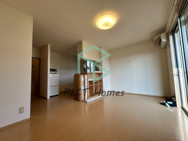 リバーサイド中野田の居間・リビング