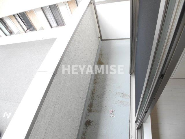 modern palazzo戸石Aのバルコニー