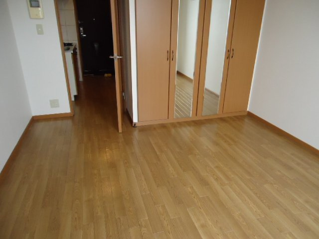 アグレストⅡの居間・リビング|洋室