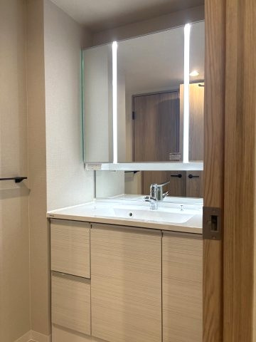 プライムアーバン本駒込の独立洗面台|※写真は同タイプの別室になります