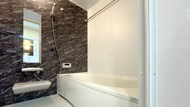 D-Crinum本田町の浴室