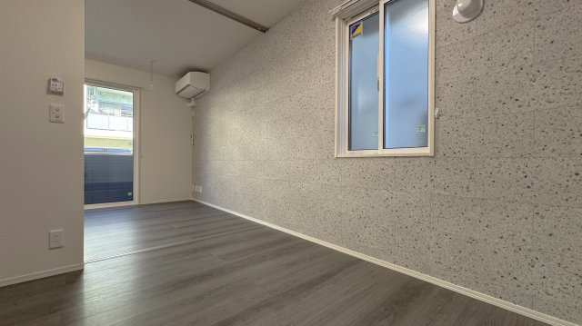 D-Crinum本田町の洋室