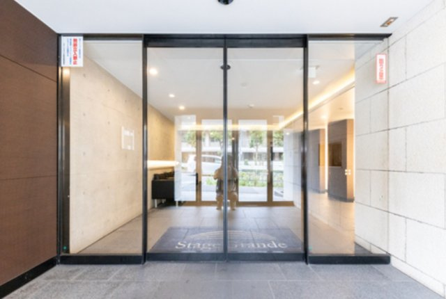 ステージグランデ新桜台のエントランス