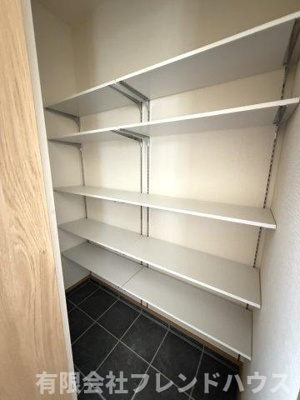 【収納】 | 屋代2丁目戸建 | 玄関収納