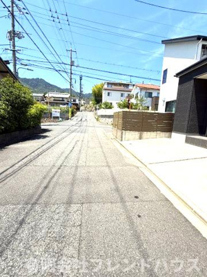 【前面道路含む現地写真】 | 屋代2丁目戸建