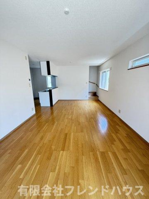 【居間・リビング】 | 屋代2丁目戸建