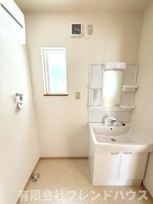 【独立洗面台】 | 屋代2丁目戸建