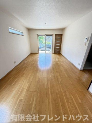 【居間・リビング】 | 屋代2丁目戸建