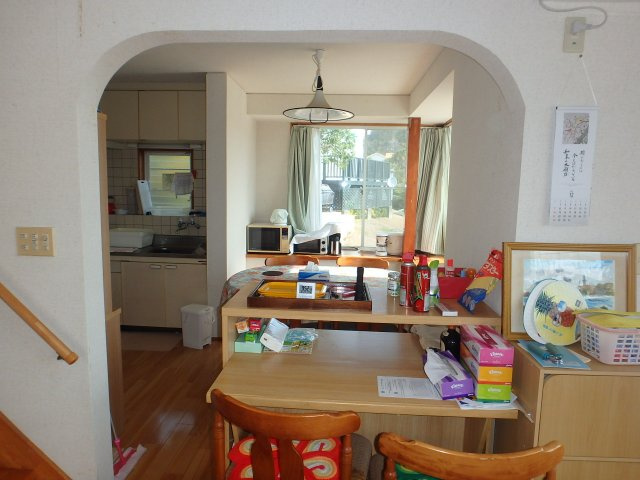 S1722H　碁石が浜分譲地中古住宅の居間・リビング