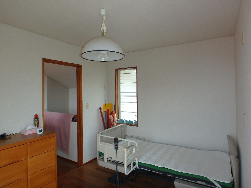 S1722H　碁石が浜分譲地中古住宅の洋室