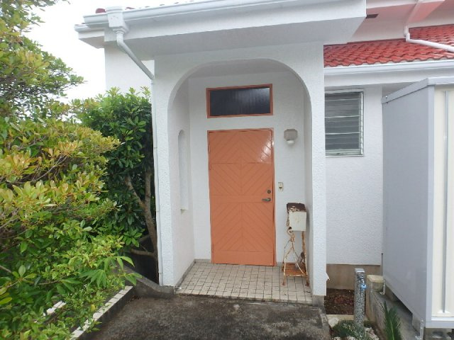 S1722H　碁石が浜分譲地中古住宅の玄関