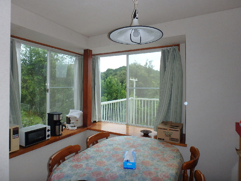 S1722H　碁石が浜分譲地中古住宅の居間・リビング