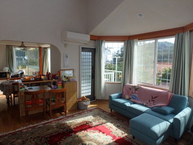 S1722H　碁石が浜分譲地中古住宅の居間・リビング