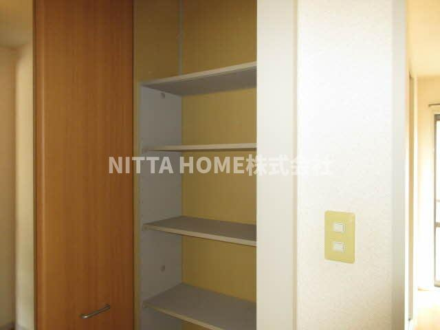 カトル・セゾンのその他|玄関ホール収納もあります◎