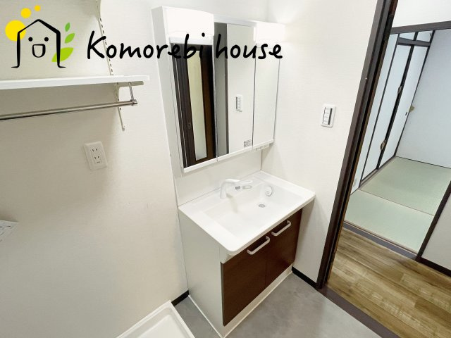 光建ハイムブリリアンス大宮公園の独立洗面台|5/29　撮影済み