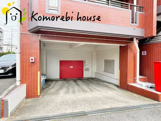 光建ハイムブリリアンス大宮公園の駐車場|5/29　撮影済み