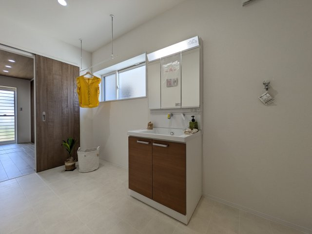 【独立洗面台】