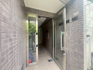 【エントランス】 | エレガンス穂積