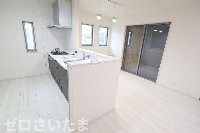 《仲介手数料無料》浦和区大東２丁目11-44新築一戸建ていろどりアイタウン