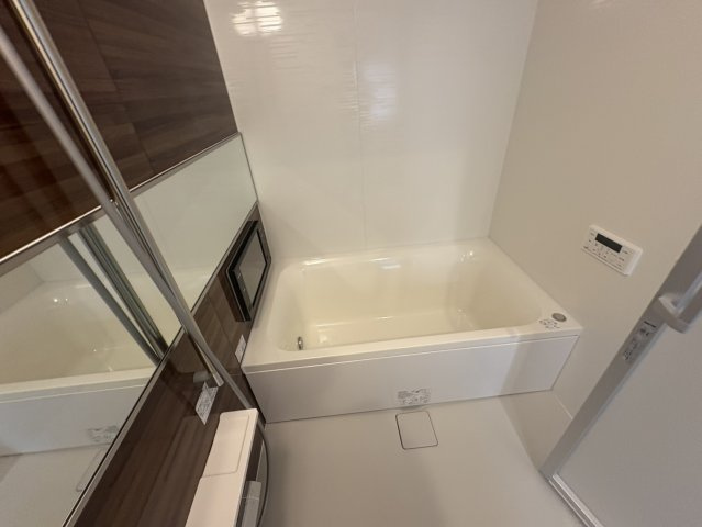 プレジオ森河内ASIANの浴室