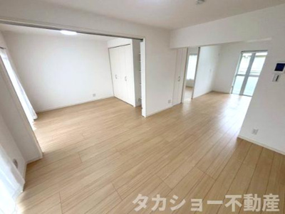 【居間・リビング】 | みつわ台団地3丁目　2号棟 | ゆったり過ごせるリビングです