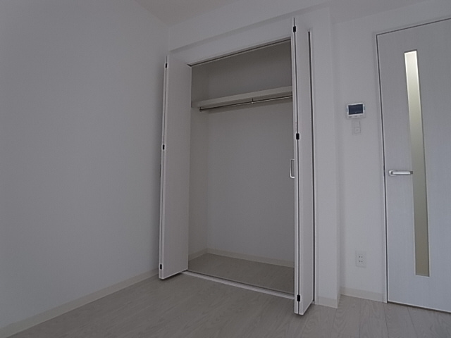 神戸市長田区菅原通５丁目の賃貸マンションの収納|クローゼット