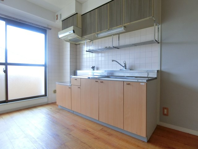 サングリーン春日丘のキッチン
